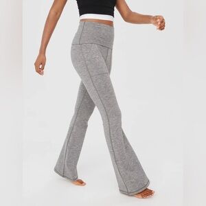 AERIE | offline by aerie the hugger high waisted fold over flare legging | m